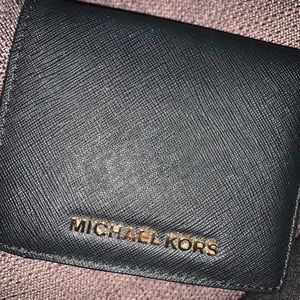 michael kors wallet